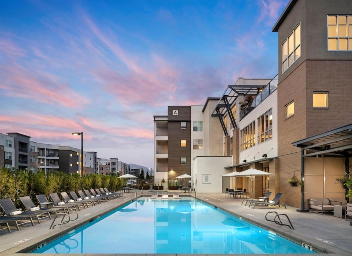 Luxury Living With Resort Amenities King Bd Queens Bd Sofa Bd Gympoolhot Tub Fast Wifi Draper Eksteriør billede